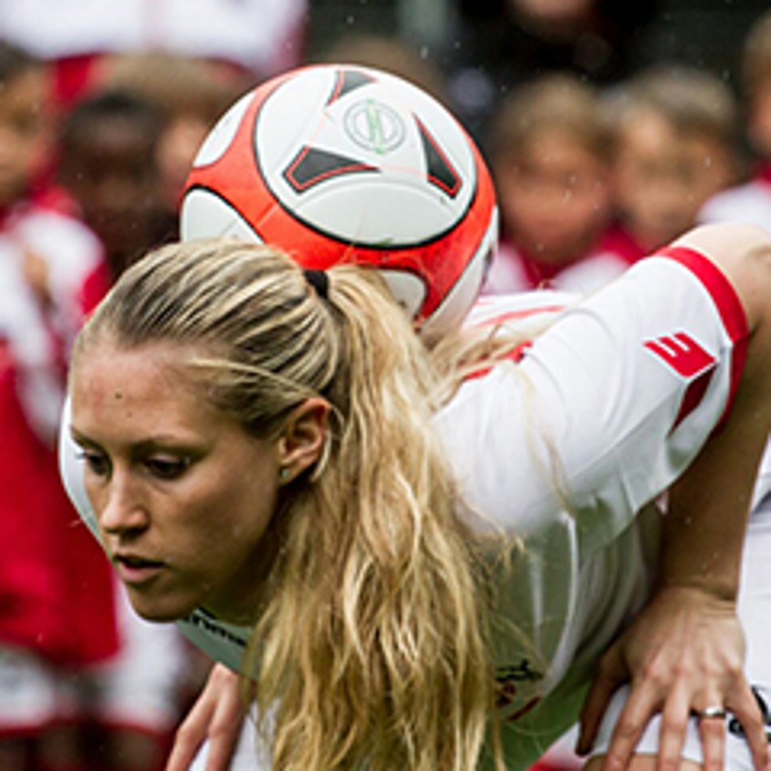 Partnertag 1. FC Köln - Fußballerin Nina Windmüller