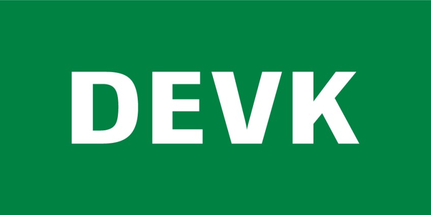 DEVK Versicherungen - Logo auf grünem Grund