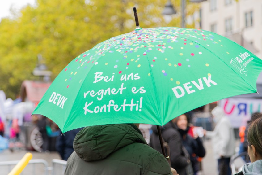 Weltkindertag - DEVK-Regenschirm