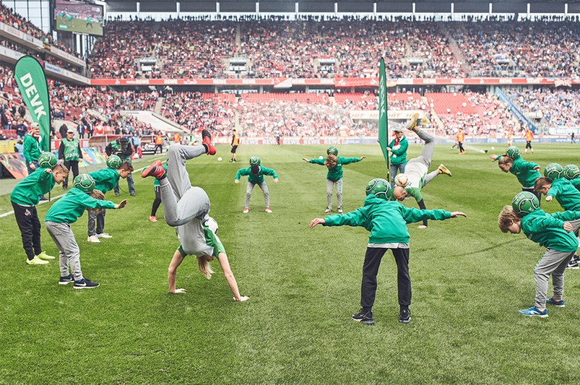 Aktionen rund ums Stadion: Freestyler in der Halbzeitpause