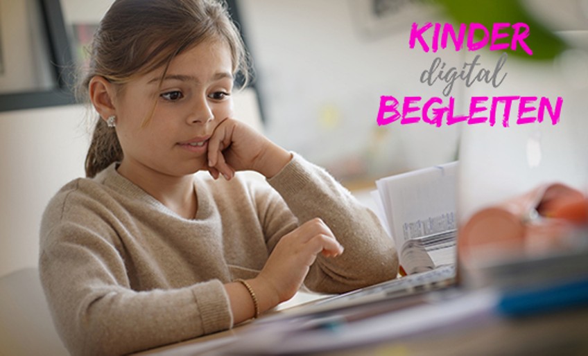 Kinder digital begleiten - Mädchen schaut besorgt auf Laptop-Bildschirm