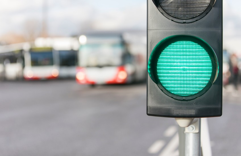 Pressemitteilung Mobilität in Corona - Grüne Ampel am Bahnhof 