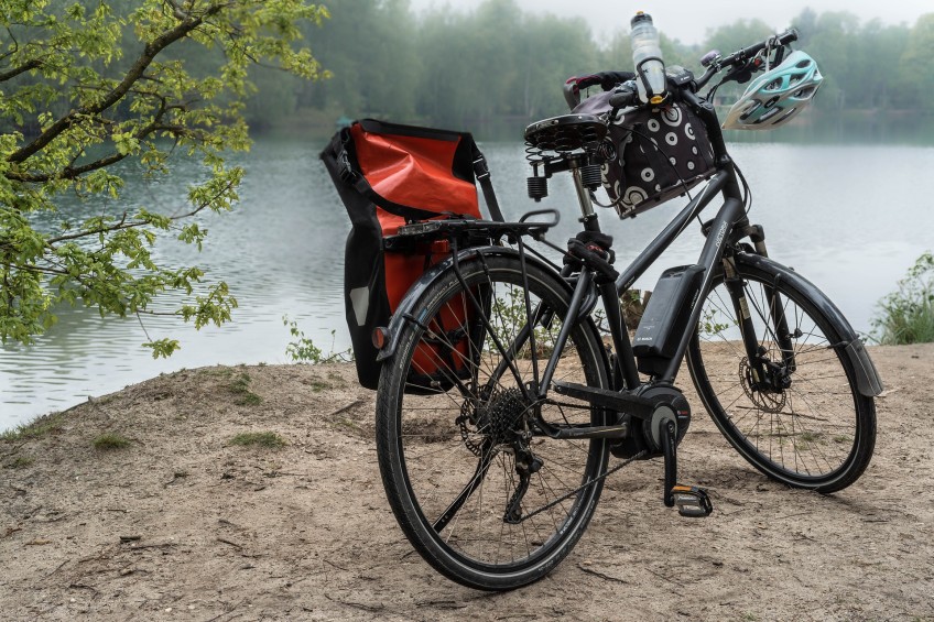 Pressemitteilung Moped - E-Bike am See