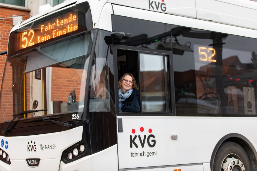 Pressemitteilung Beitragsrückerstattung: Busfahrerin KVG
